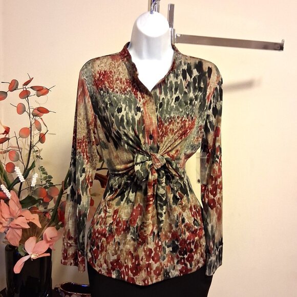 NWT Robert Kitchen Women's Burgundy Black Beige Printed Blouse Size 10 M - Picture 2 of 13